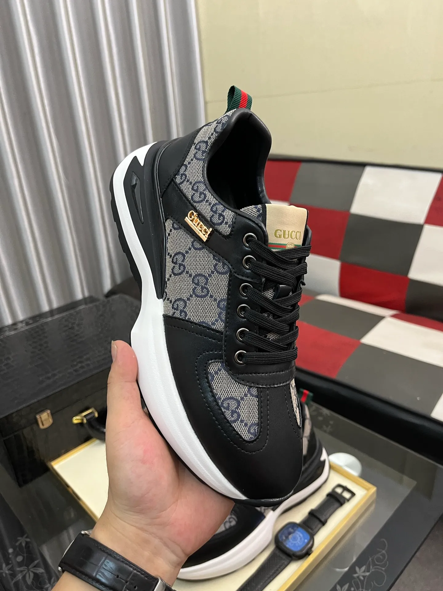 Men's Men's Shoes💰458⌚️⌚️[GUCCI] Gucci men's casual shoes are absolutely popular🔥The ultimate matching item for trendy men! The charm of super texture is irresistible, the main recommendation, the flower leather color is bright! The upper is made of high-quality brand printed fabric with cowhide, breathable leather lining and wear-resistant rubber sole, noble and elegant! Extremely comfortable🎁🎁You can be as handsome as you want💪 38-443️⃣colors available